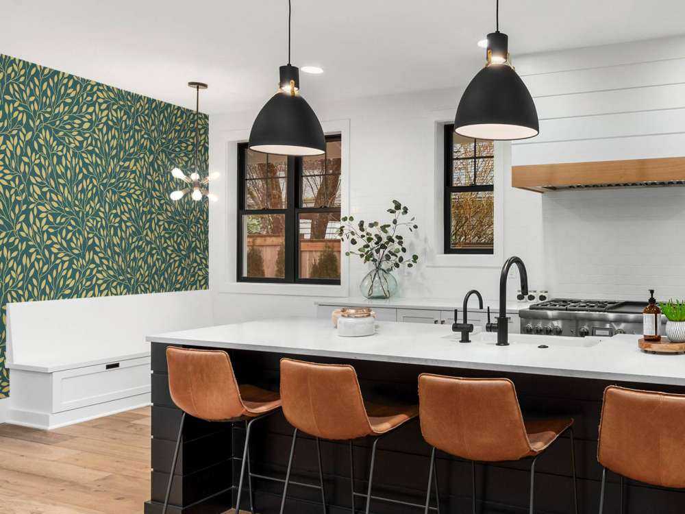 Lyxigt blommönster gult guld