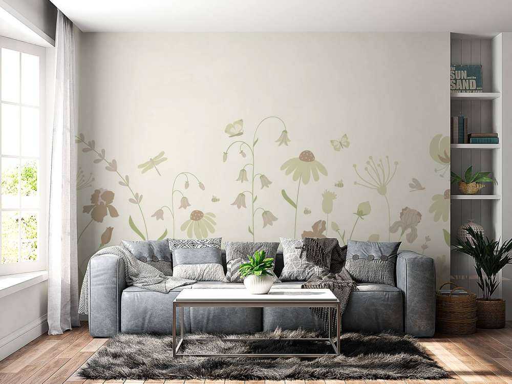 Blomsterfält högt med fjärilar beige och gammelrosa