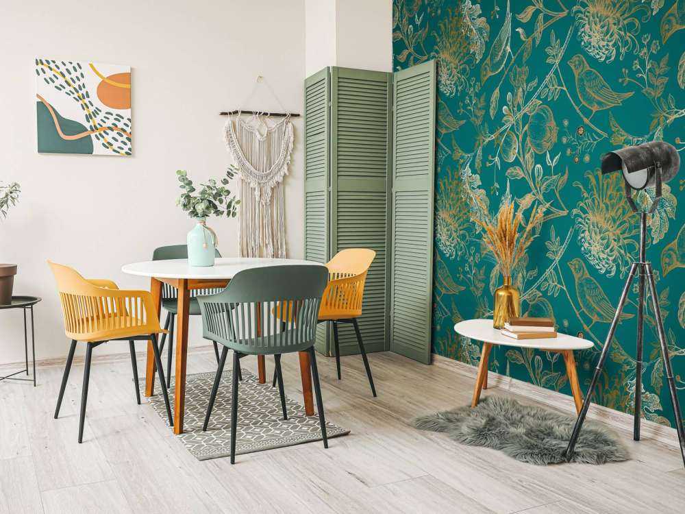 Krysantemum og fuglemønster