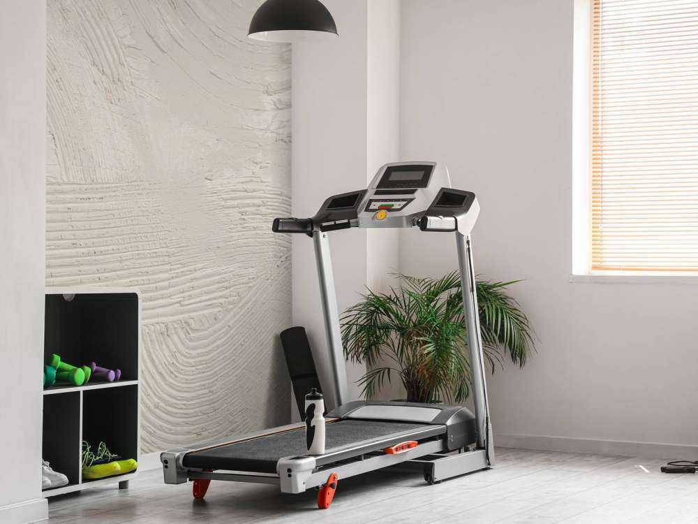 Strukturer og former i off white