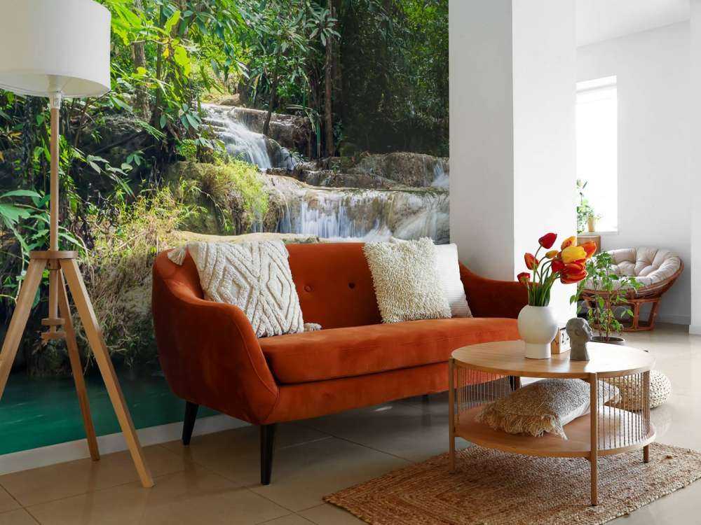 Erawan vattenfall i Thailand