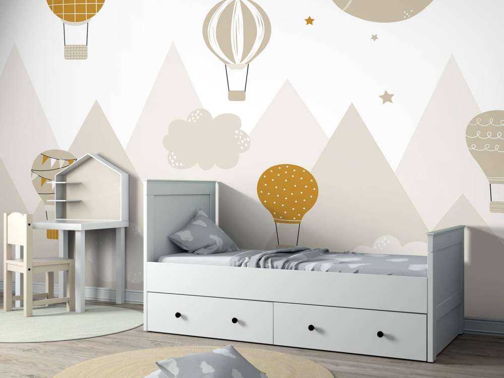 Varmluftsballonger genom bergen