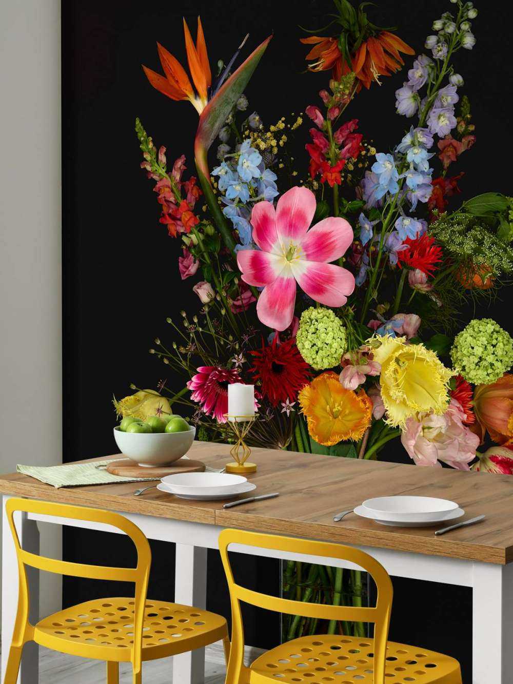 Buket blomster i glasvase