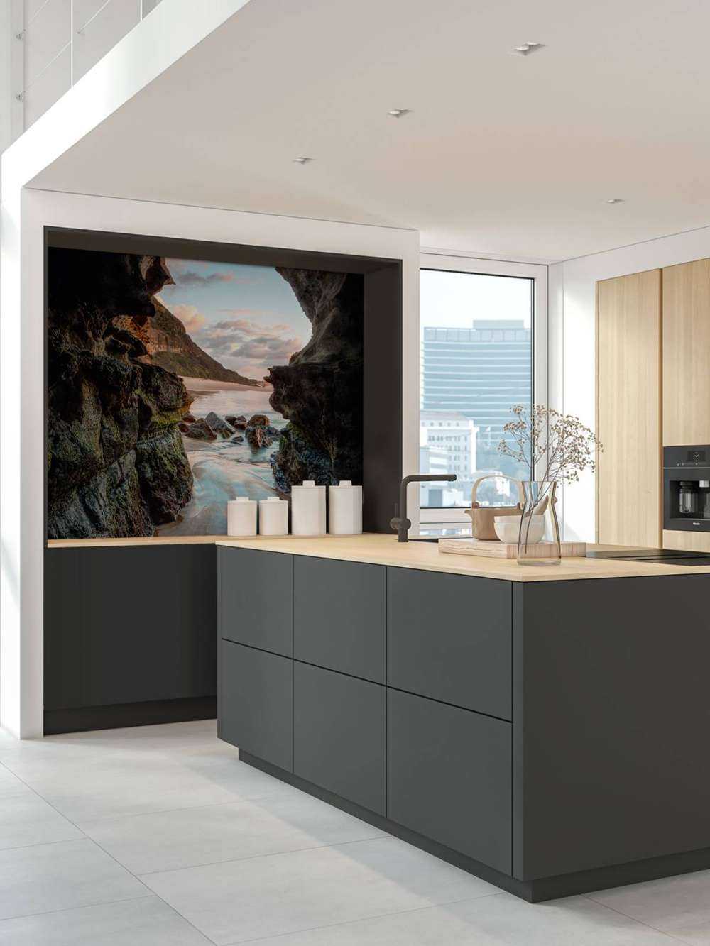 Hav mellem klipperne