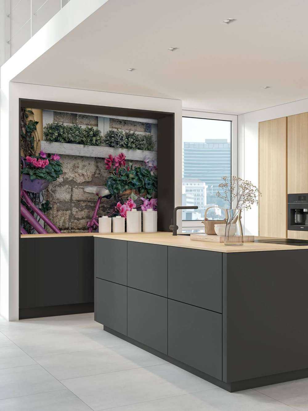 Vintage cykel med blomster