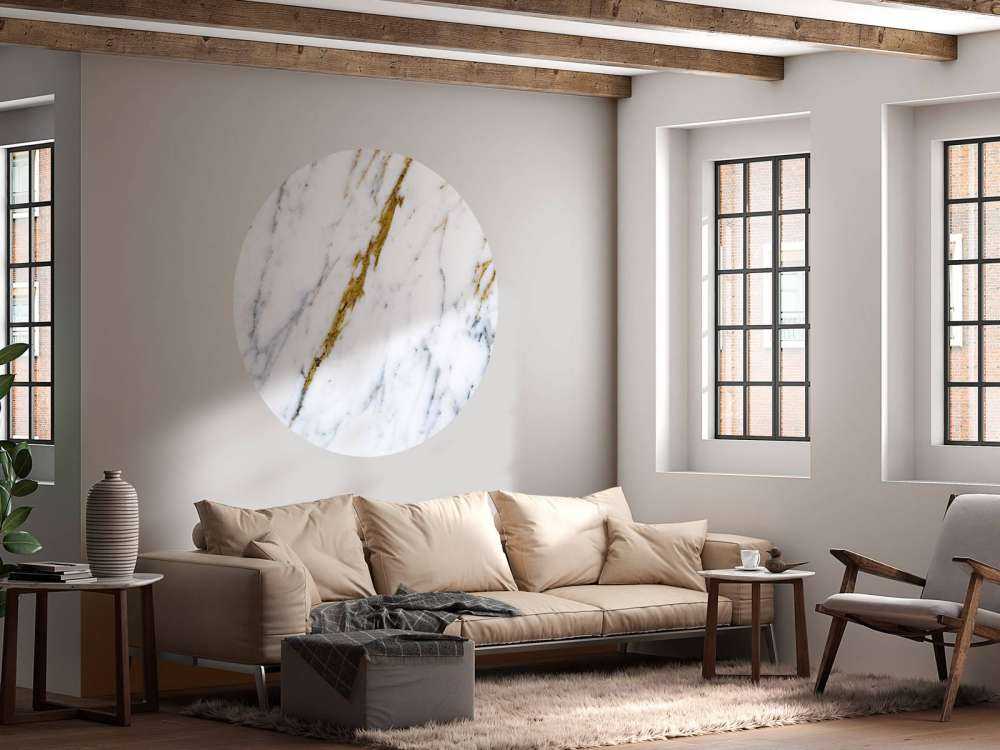 Hvit marmor med gullårer