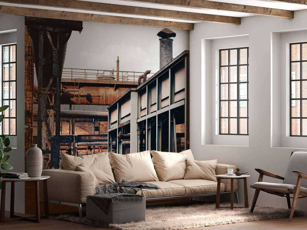 Skinner på gammel fabrikk