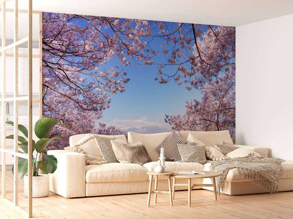 Rosa blomster med fjell