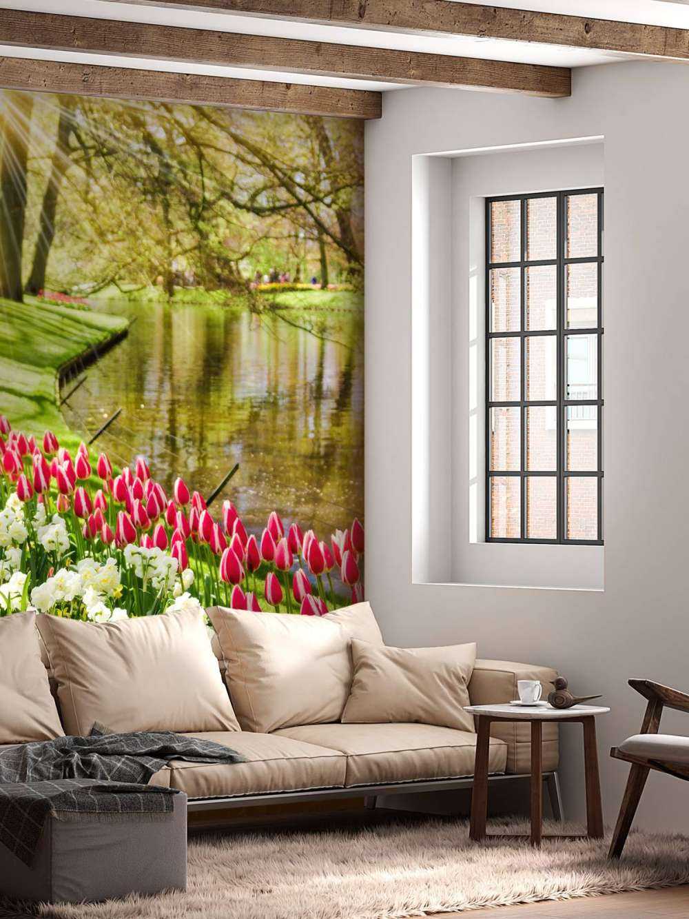 Blomster i en solrik park