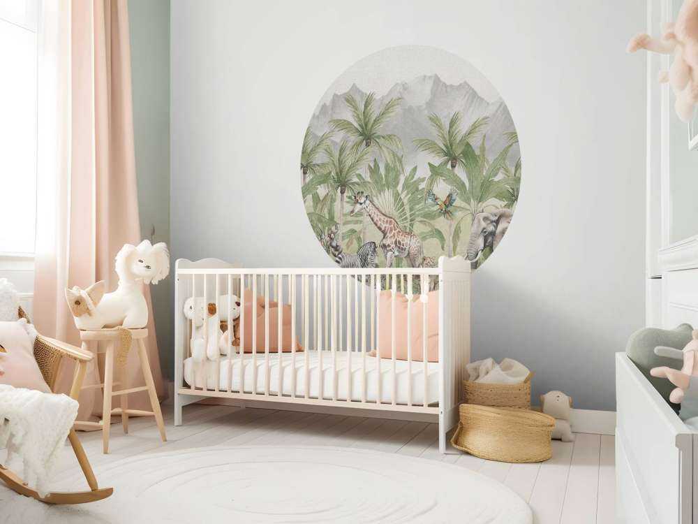 Bjerglandskab med dyr i farve