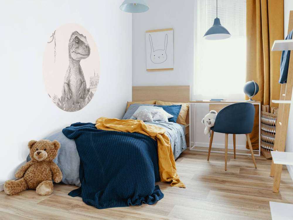 Baby t-rex i den beige junglen