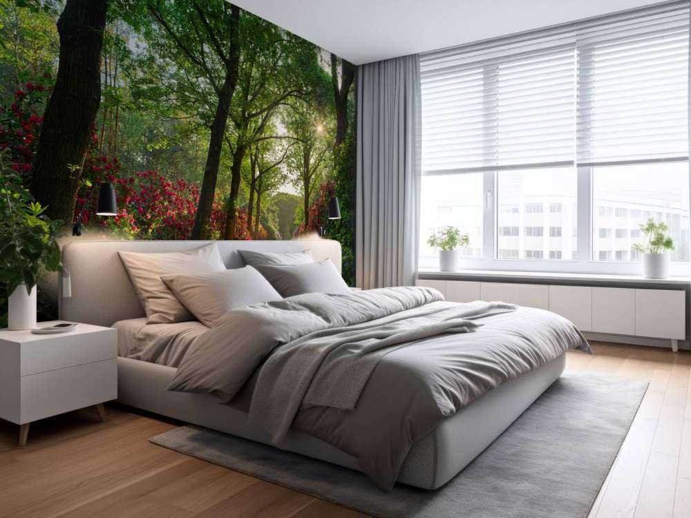 Soloppgang med sti med rododendroner