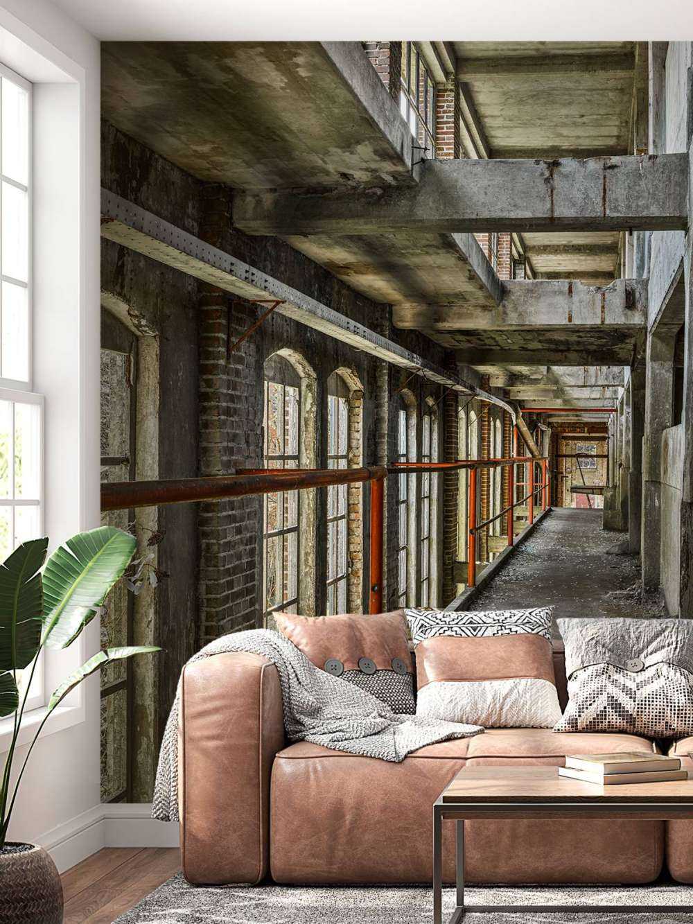 Gangvei i forlatt bygning