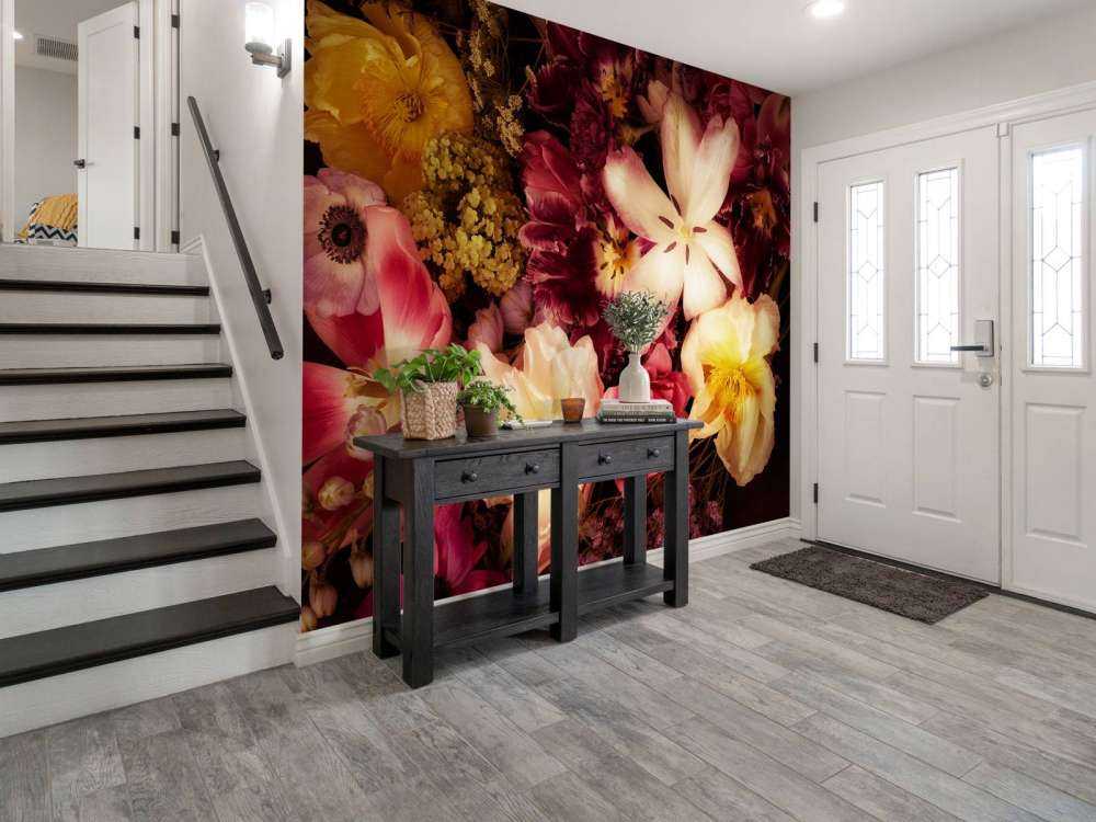 Vacker och färgglad blomsterkrans