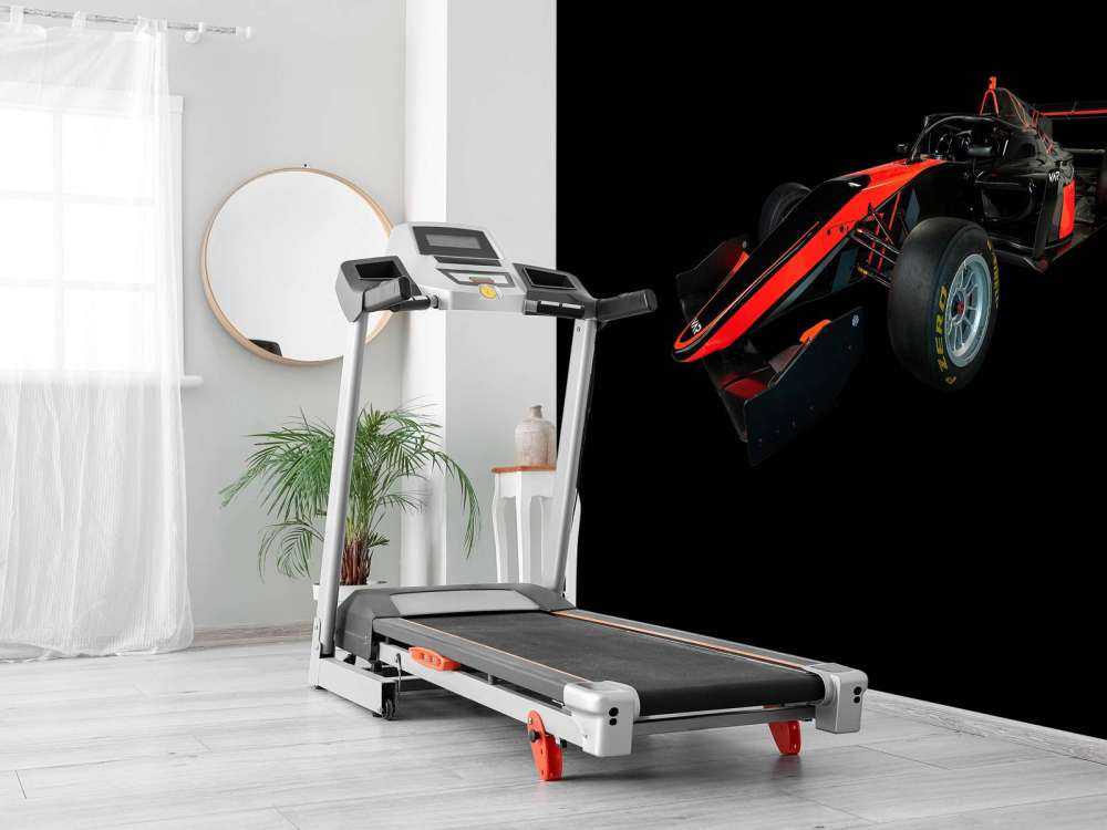 Formel 3 - Vänster framifrån - mörk