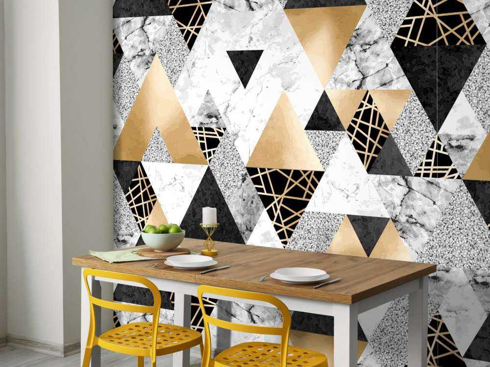 Marmor trianglar med guld