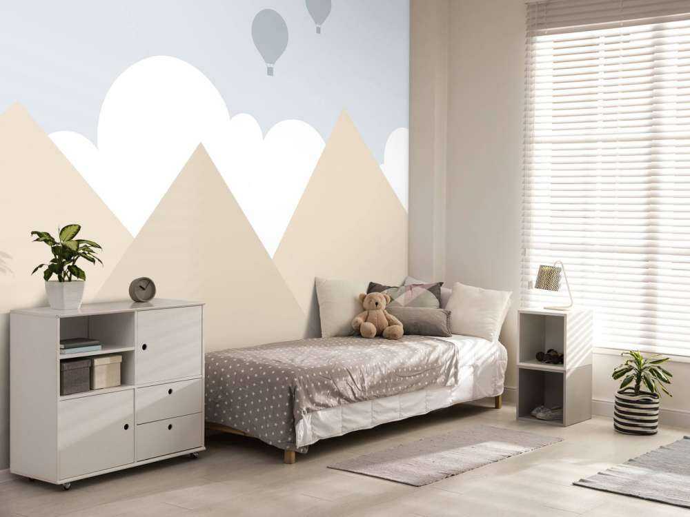 Høje bjerge med luftballoner