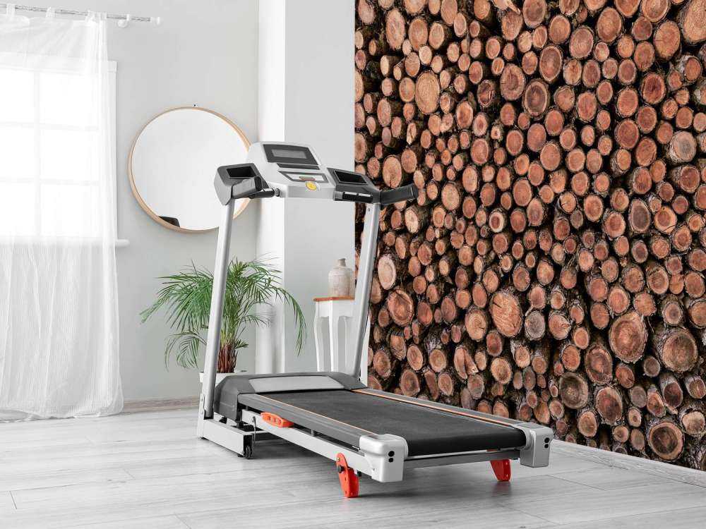 Stor haug med stokker