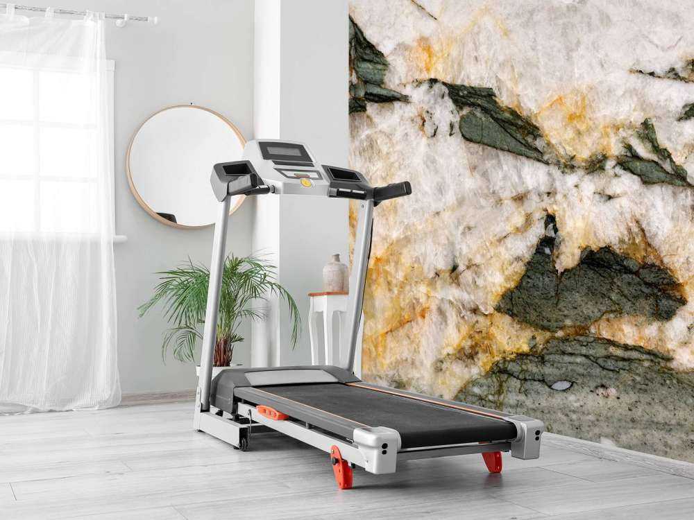 Vit marmor med gröna inslag