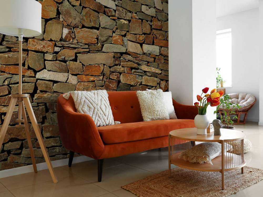 Vägg med ojämna tegelstenar