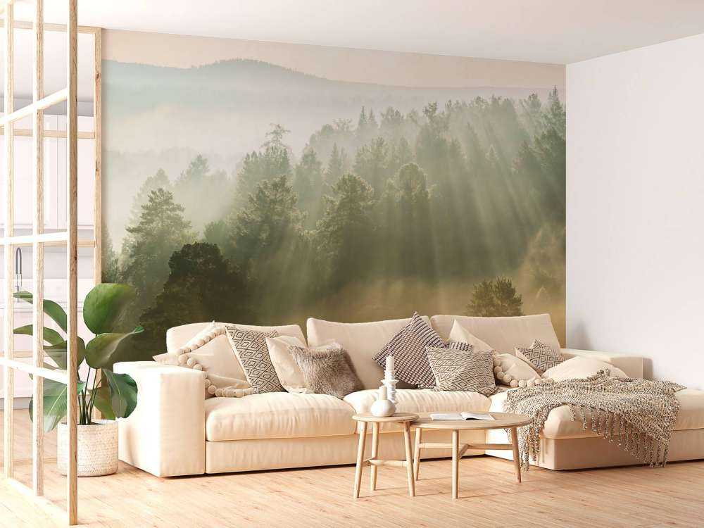 Soluppgång mellan kullarna