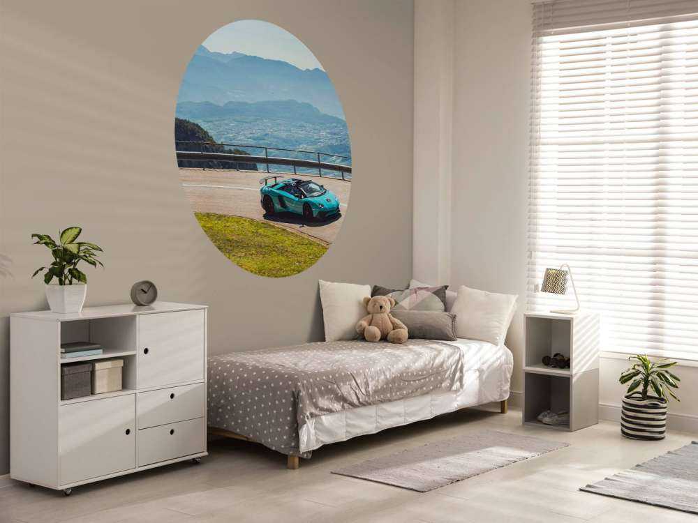 Alpenritt med luksus sportsbil