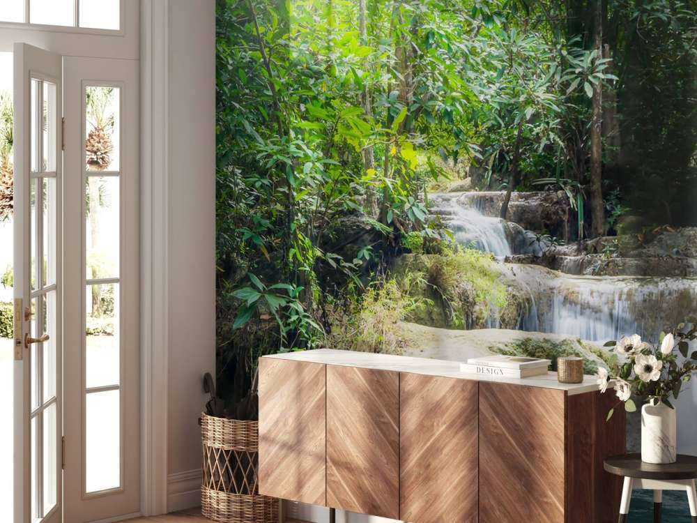 Erawan vattenfall i Thailand