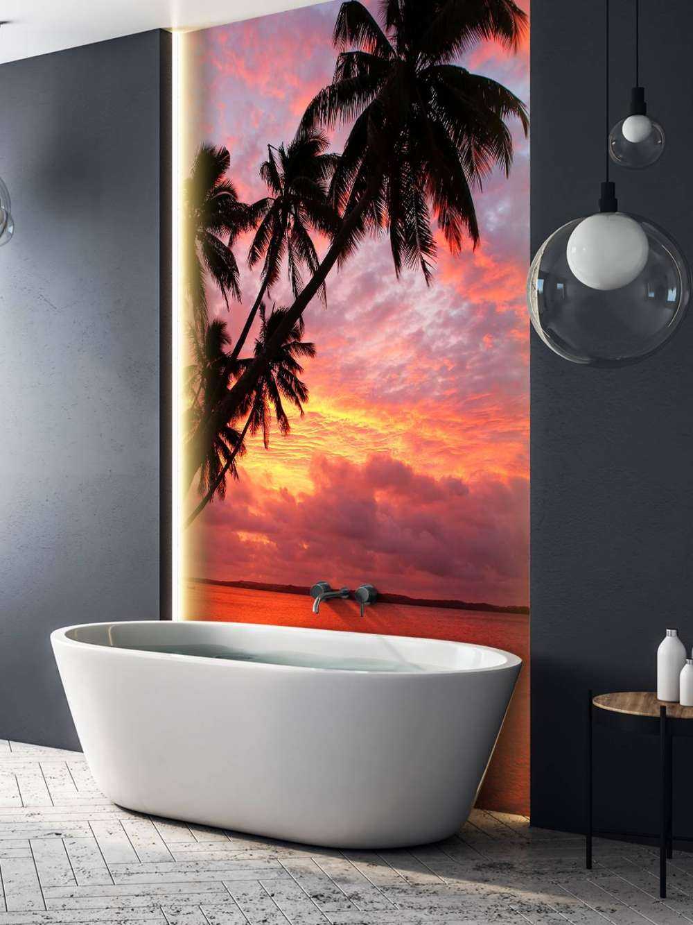 Palmer over et rødt hav