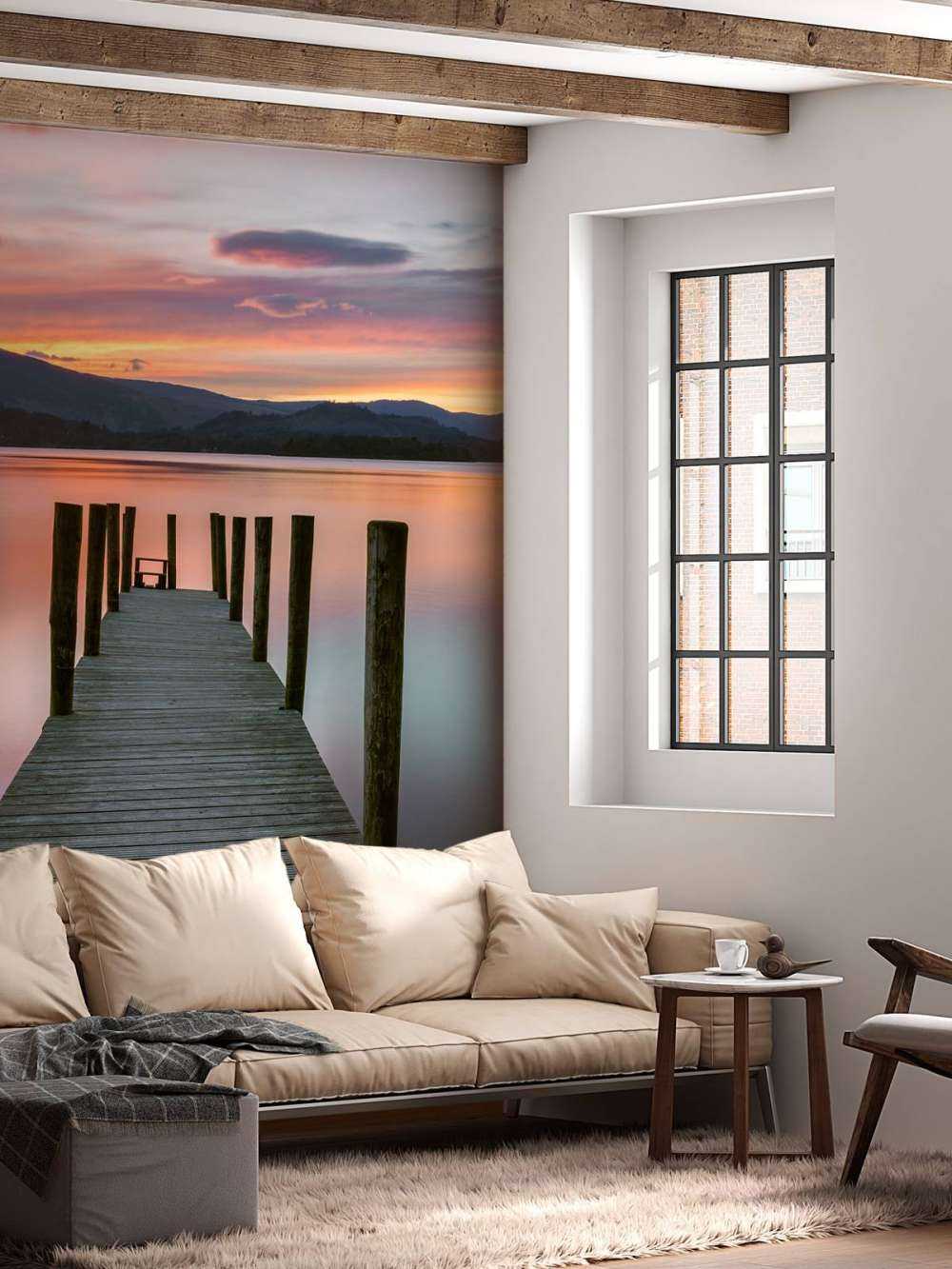 Stillas ved rosa solnedgang