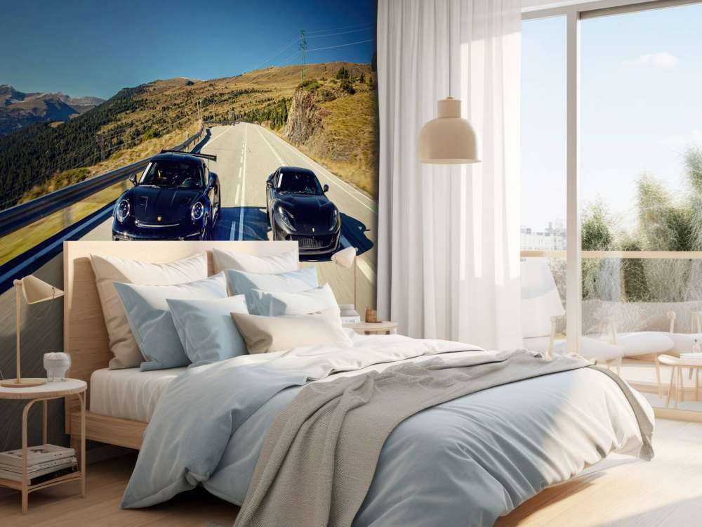 Svart superbiler i fjellene