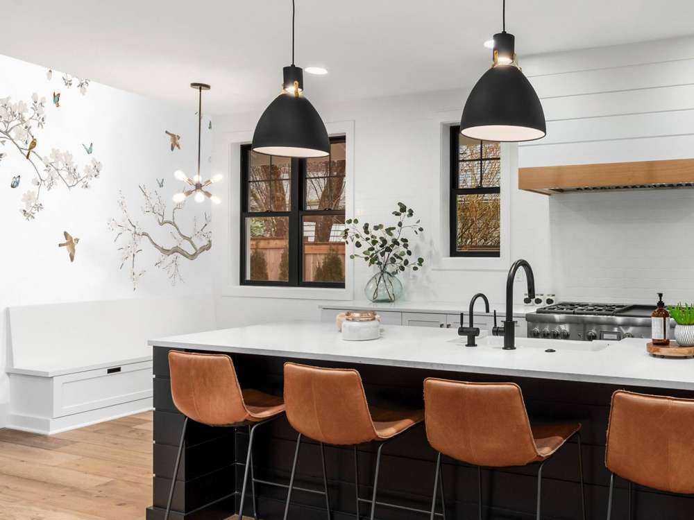 Blommande grenar och fåglar