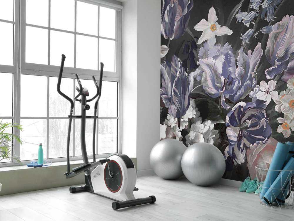 Bukett med pioner i flere farger