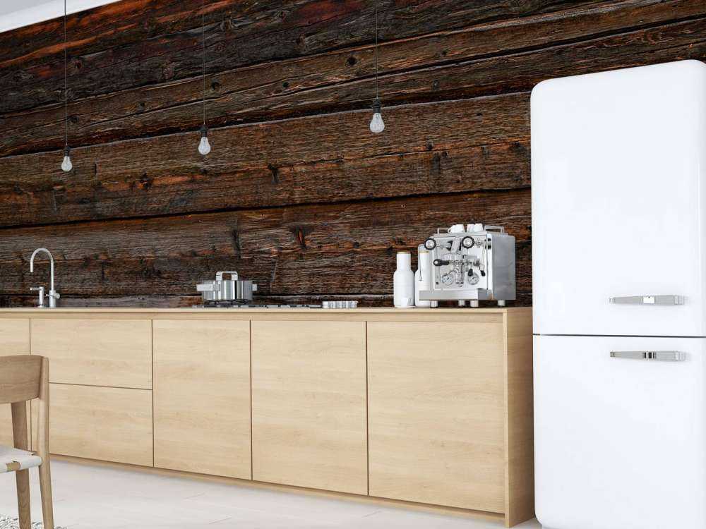 Gammelt brent treverk