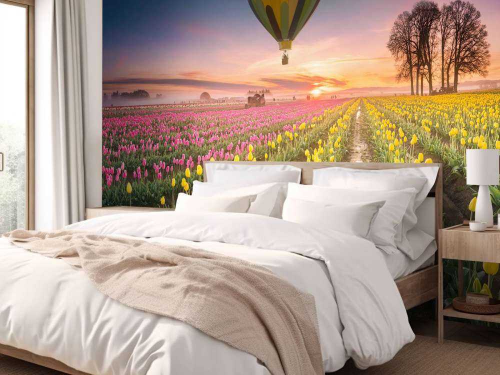 Rosa gula tulpanfält