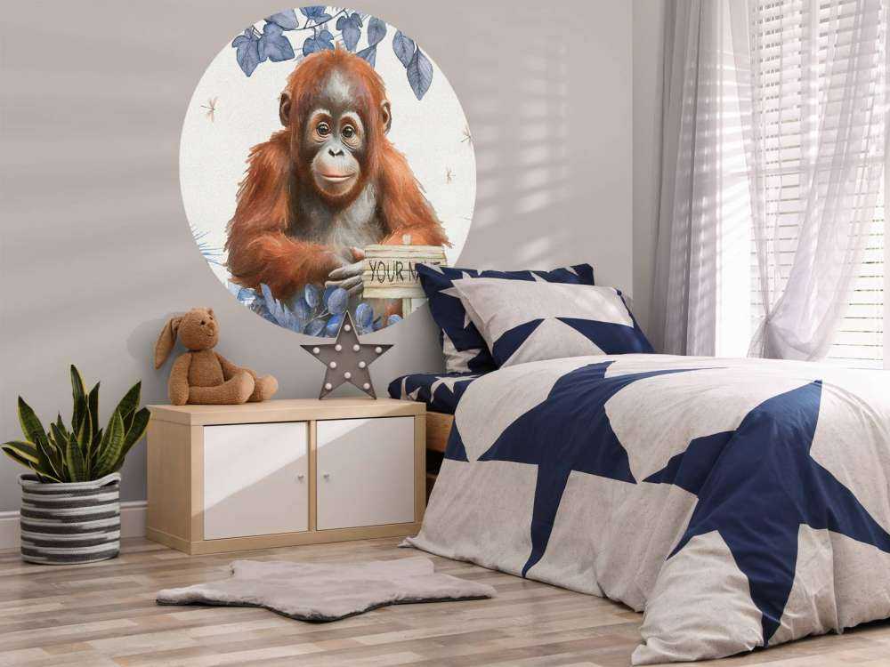 Ung orangutang i junglen blå