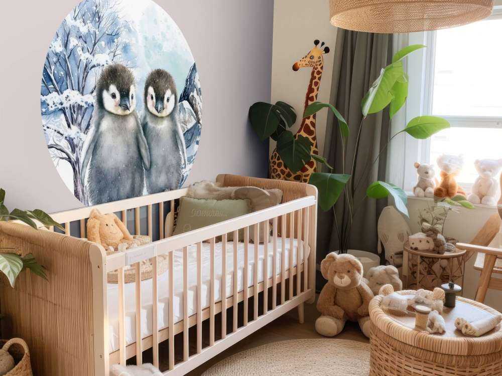 Skyggefulle pingviner i vinterlandskap