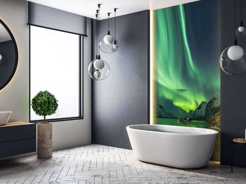 Nordlys mellom to fjorder