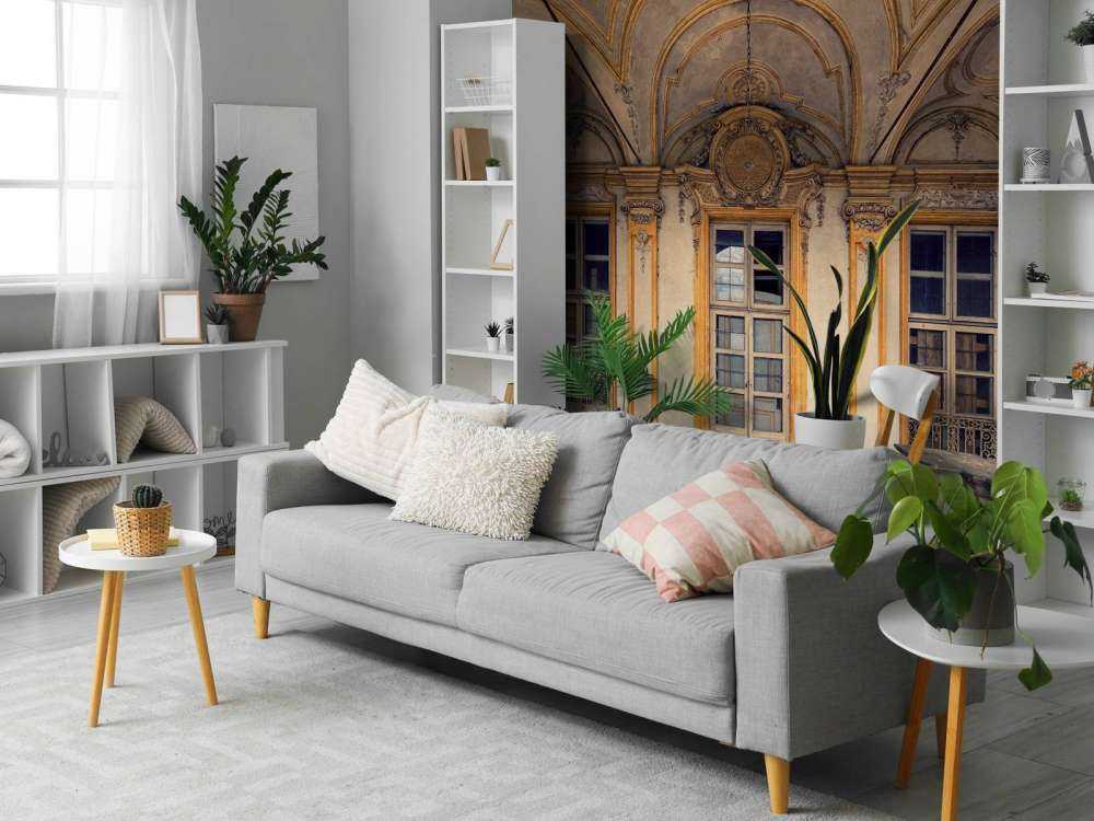 Prestigious Entrance