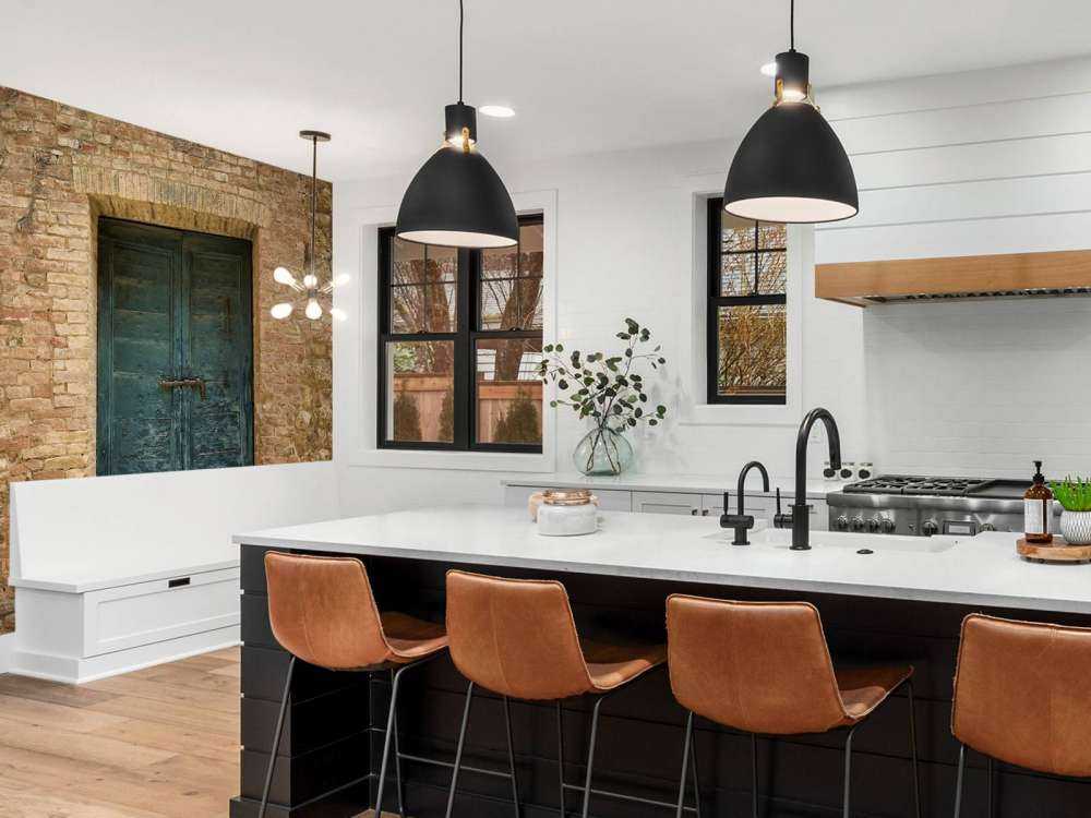 Gamle døre i Italien