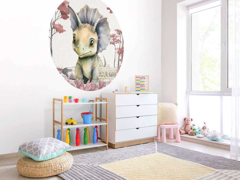 Baby triceratops i den rosa junglen