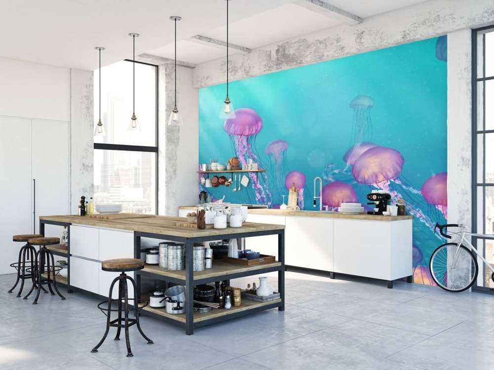 lyserød vandmænd i det blå hav