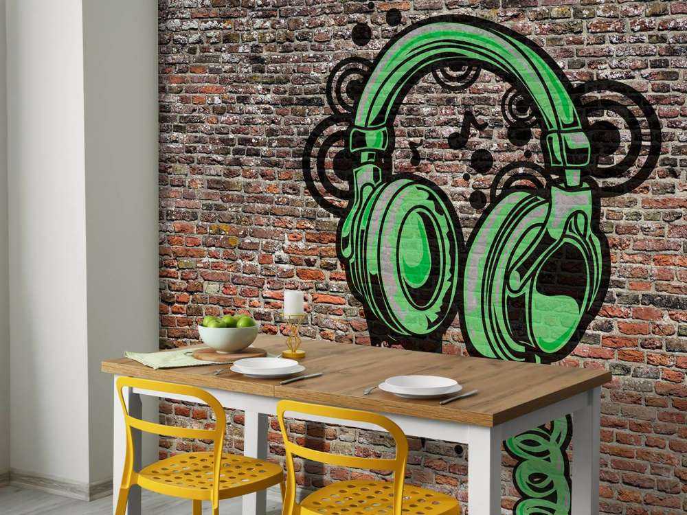 Graffiti på gammel murstensvæg