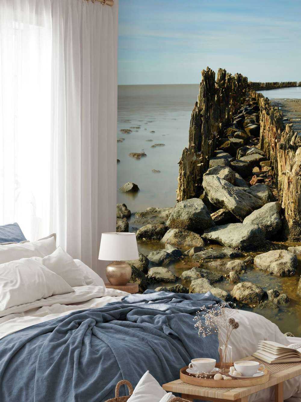 Bølgebryder af træ og sten