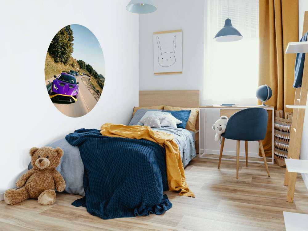 Superbil konvoi gjennom fjellene