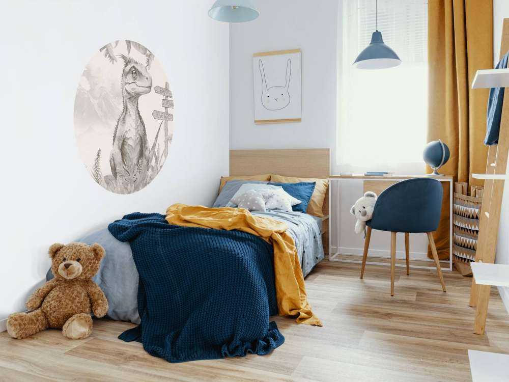 Baby velociraptor i den beige djungeln