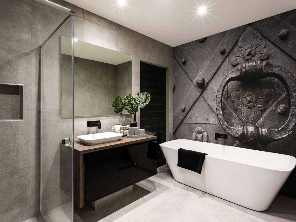 Gammel dør med håndtag