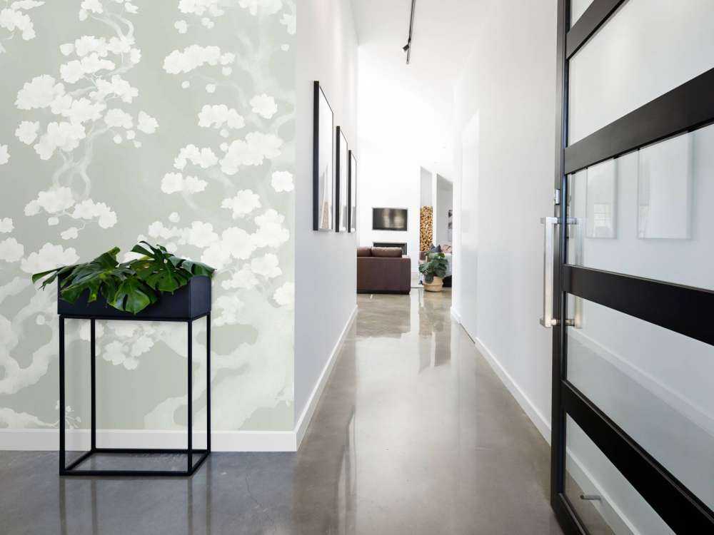 Vidunderlig blomstrende skog - grønn