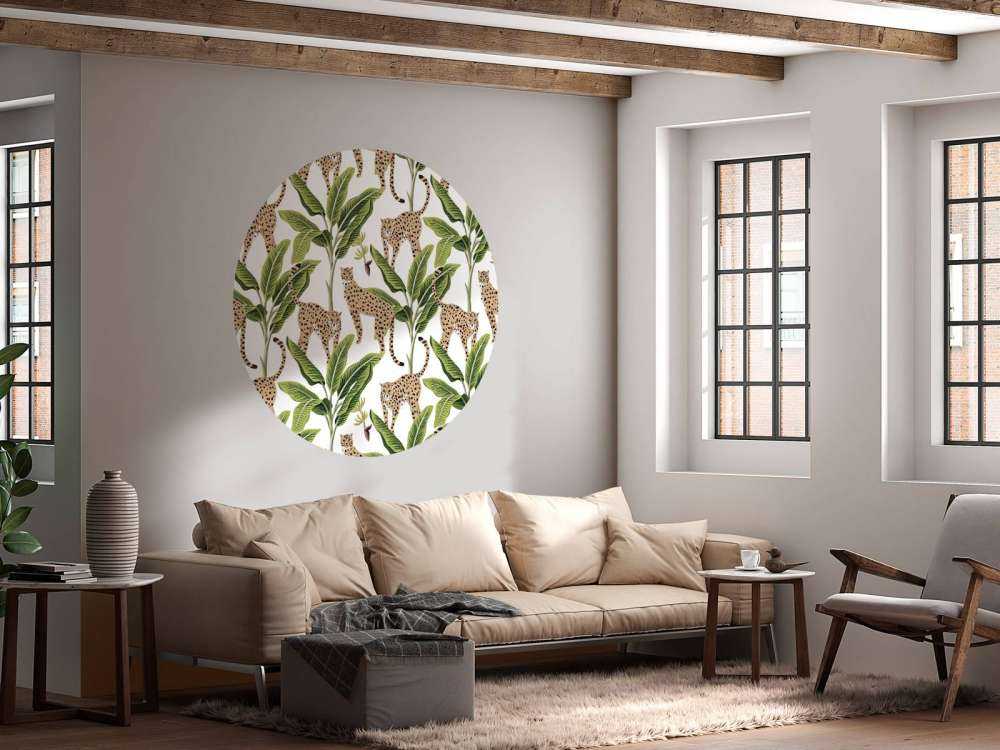 Gepard blant trærne